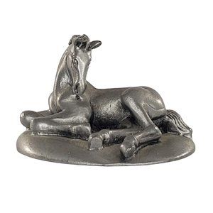 Hudson Pewter USA Foal Baby Horse Lying Down Miniature Figurine 2717